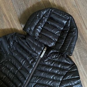 Light TAG Puffer Jacket (Kids size 12, Women’s XS)